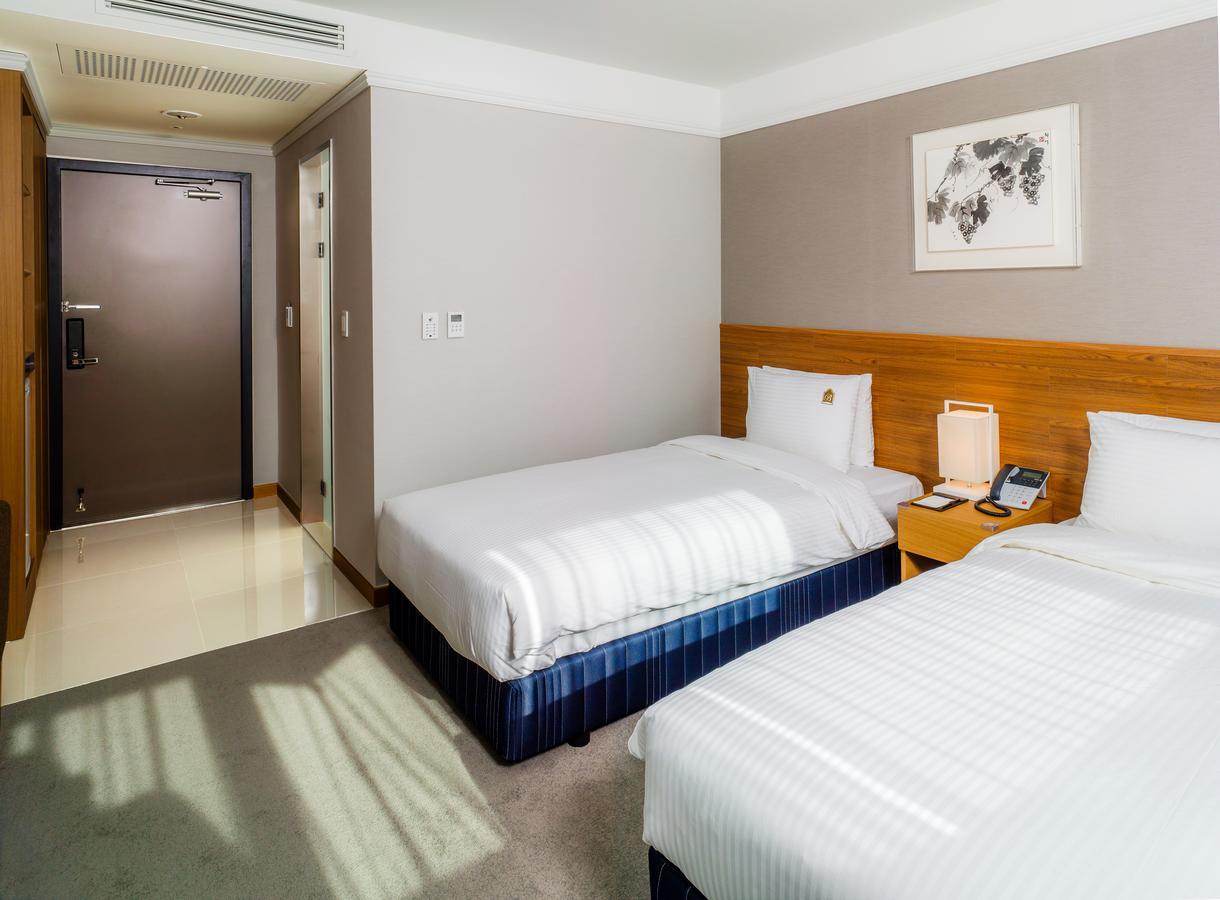 Benikea Premier Hotel Dongdaemun Seúl Exterior foto